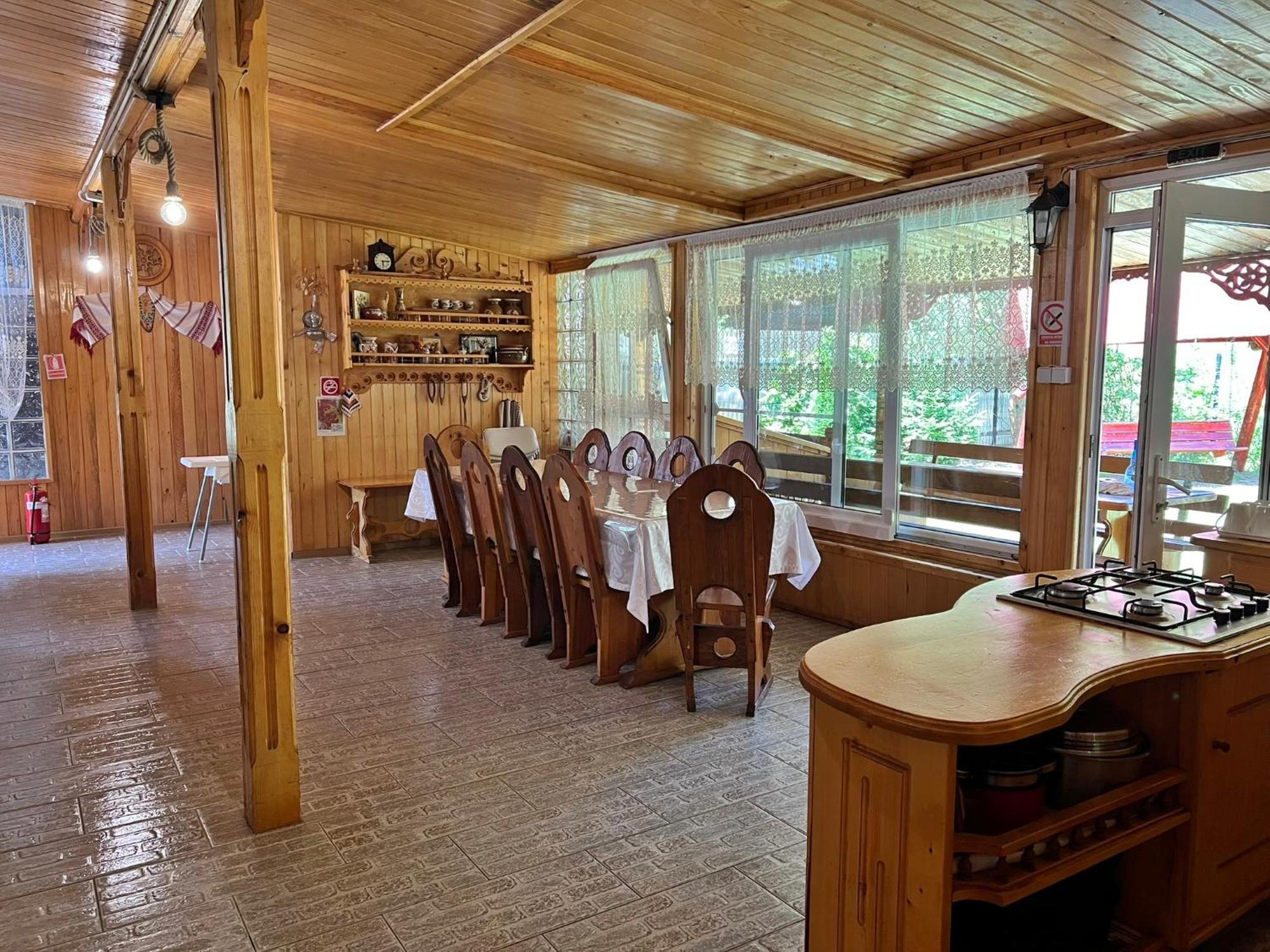 Hotel Casa Potcoava Lepşa Exteriér fotografie
